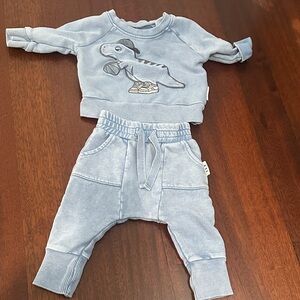 HUX Blue Dinosaur Kids Sweatpants Set